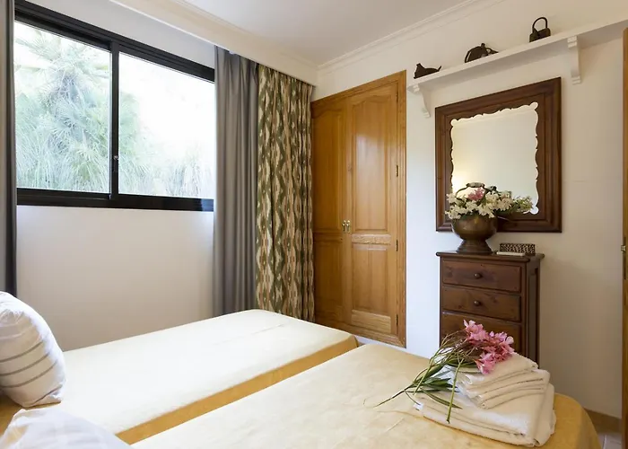 Willa Aguait Ii - With Private Mountain Path-beach Approx 5 Min Walking Beach,property Belong Puerto And Pollensa