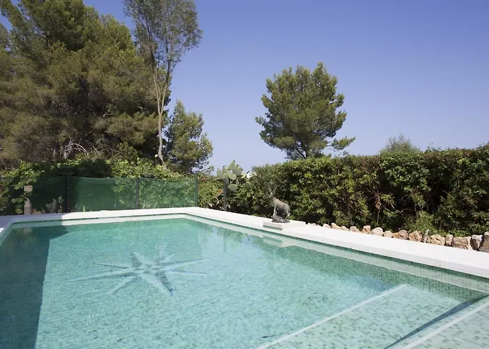 Aguait Ii - With Private Mountain Path-beach Approx 5 Min Walking Beach,property Belong Puerto And Willa