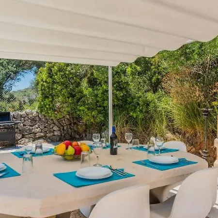 Aguait Ii - With Private Mountain Path-beach Approx 5 Min Walking Beach,property Belong Puerto And Villa