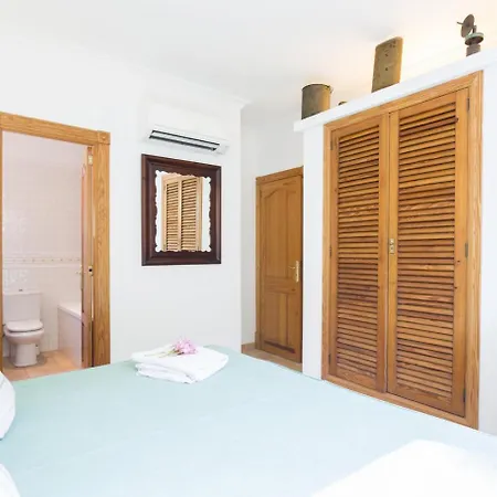 Aguait Ii - With Private Mountain Ideal Runners Trailers Near Approx 5 Min Walking Beach,property Belong Puerto And Pollenca